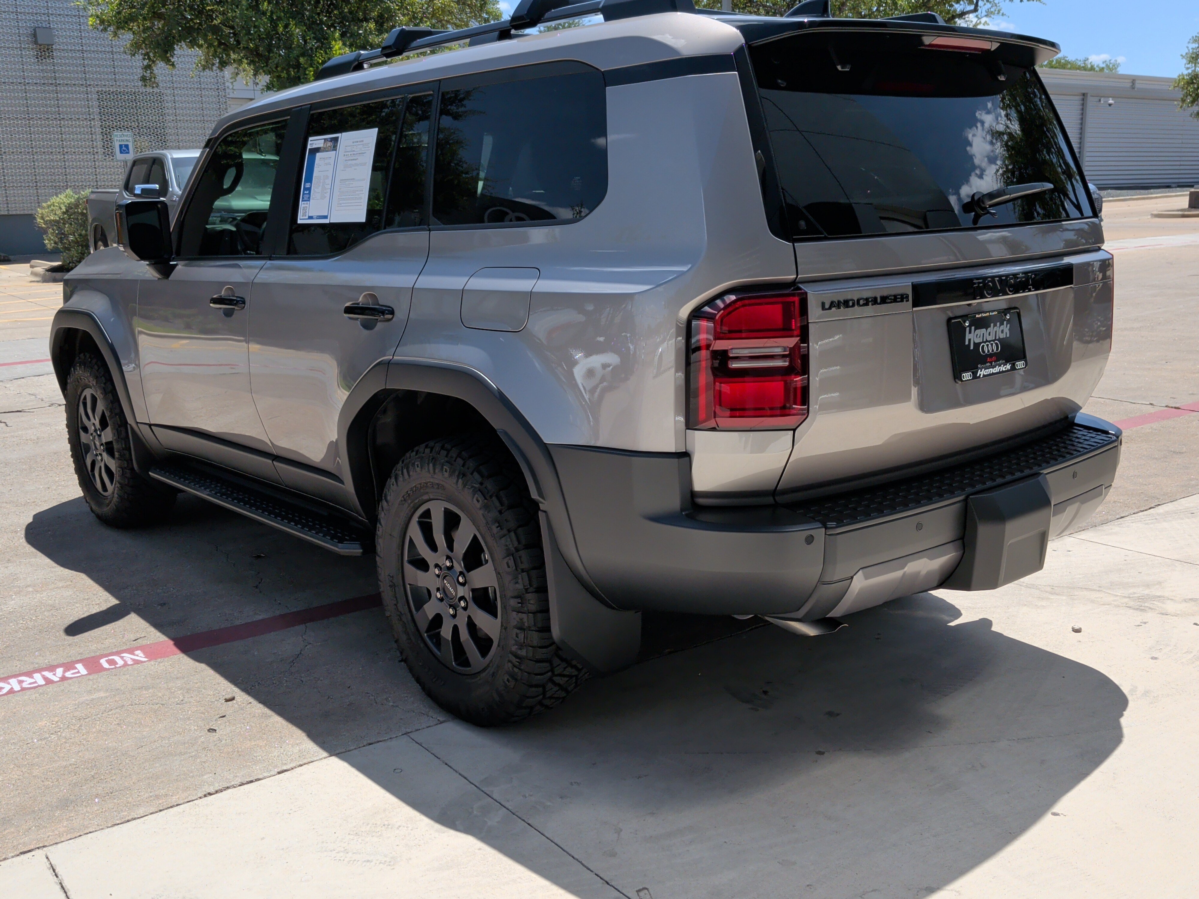 Used 2026 Toyota Land Cruiser w/ Premium Package AWD/4WD image 8