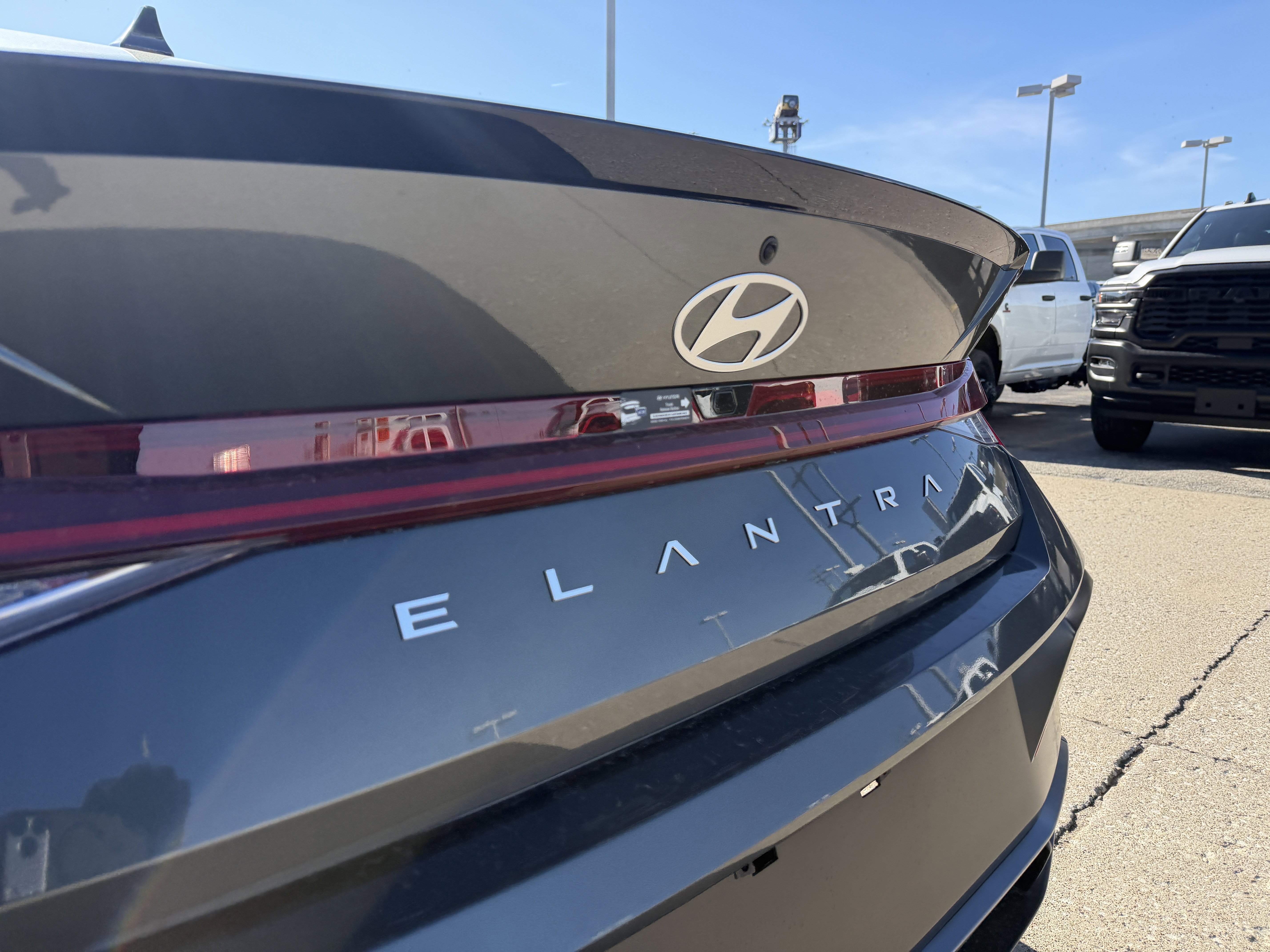 New 2026 Hyundai Elantra SEL Sport FWD image 8
