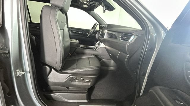 Used 2023 GMC Yukon Denali AWD/4WD image 29