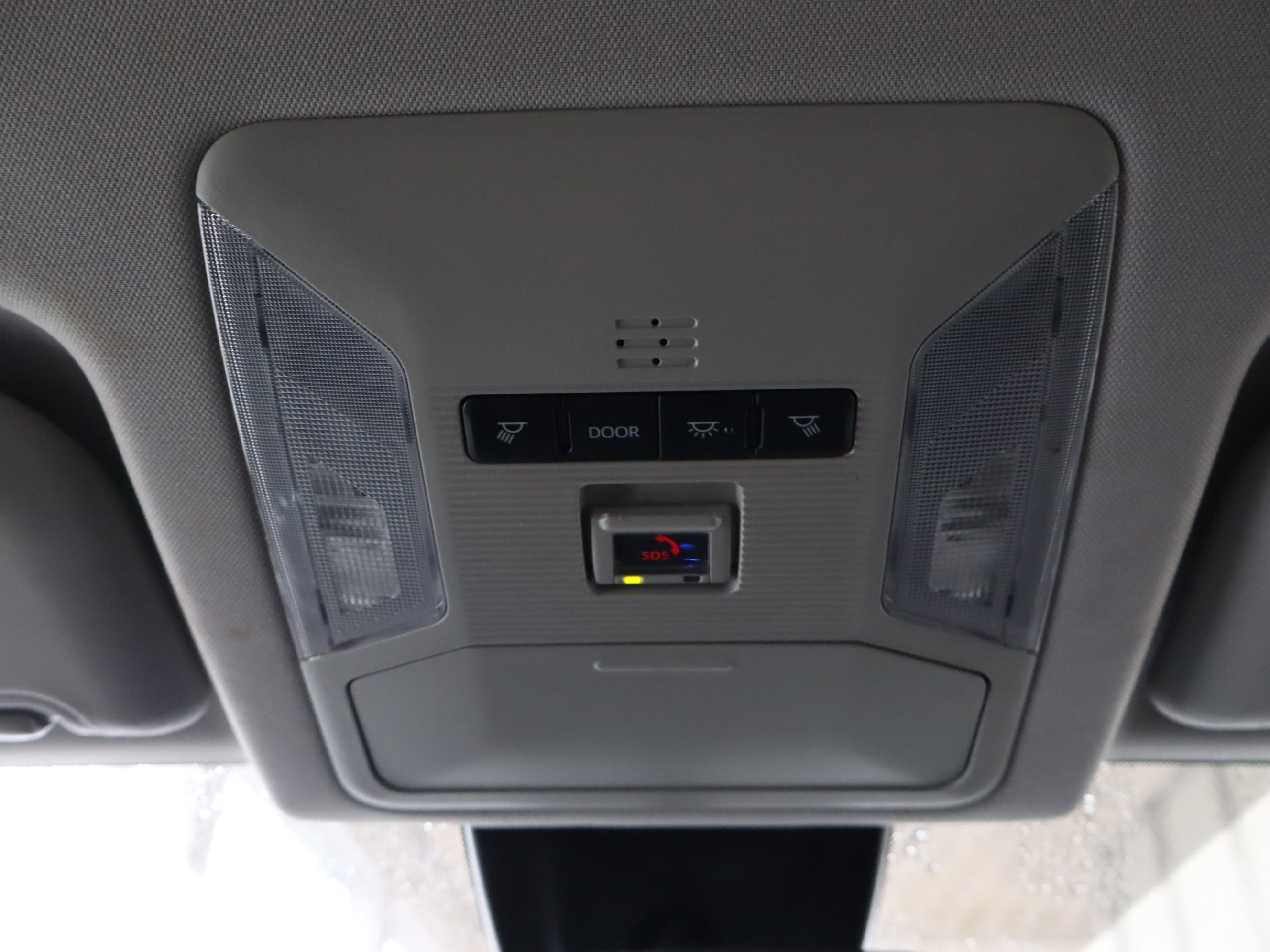 Used 2022 Toyota RAV4 LE image 29