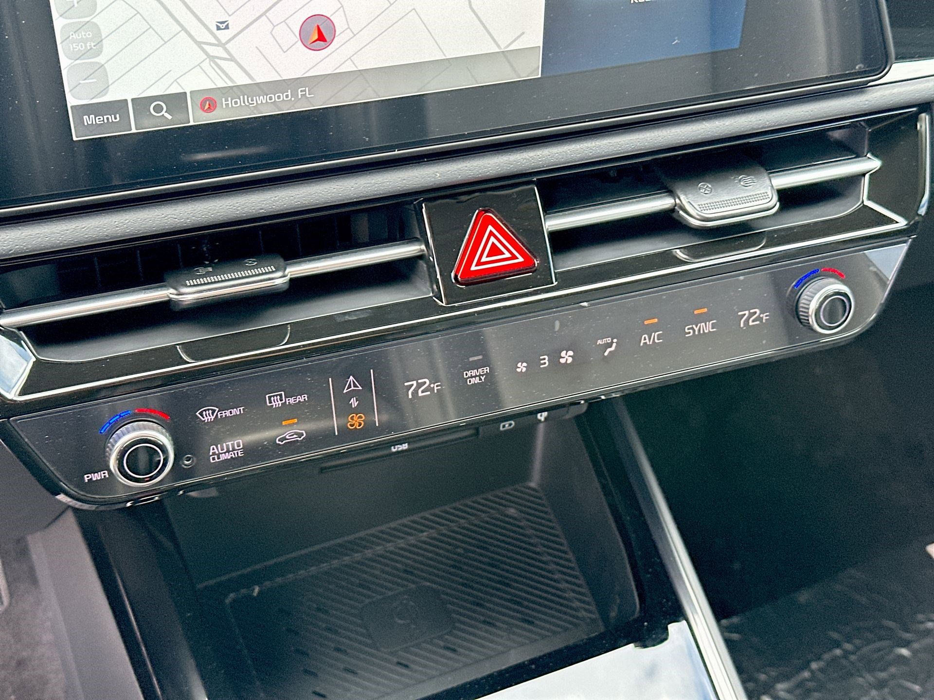 New 2025 Kia Niro SX image 31