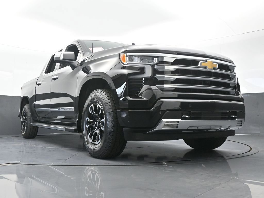 Used 2025 Chevrolet Silverado 1500 High Country image 69