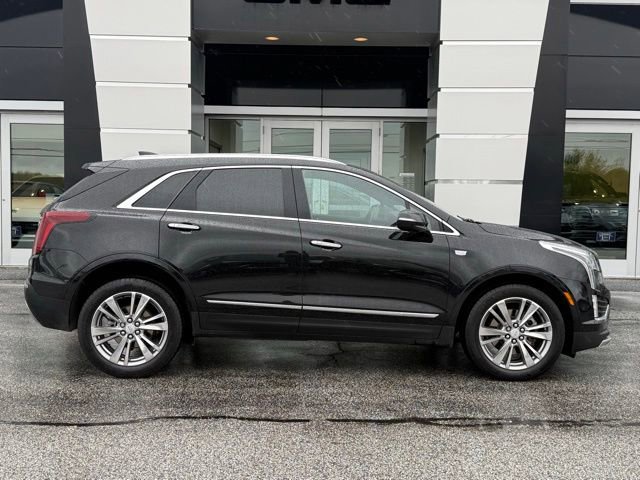 Used 2024 Cadillac XT5 Premium Luxury AWD/4WD image 3