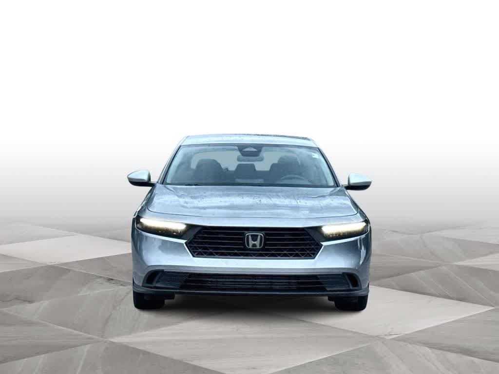 Used 2025 Honda Accord LX image 3