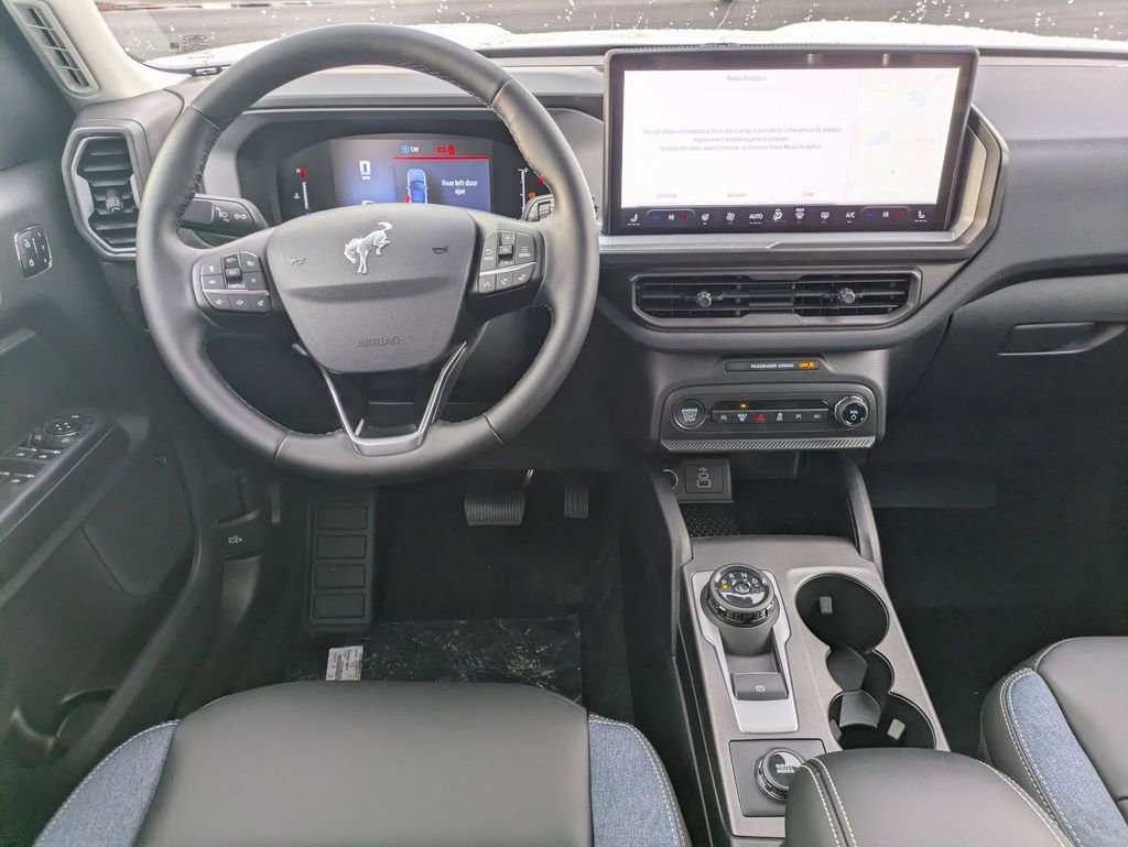 New 2026 Ford Bronco Sport Outer Banks w/ Outer Banks Tech Package+ AWD/4WD image 17