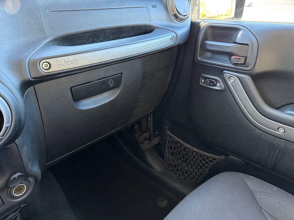 Used 2017 Jeep Wrangler Unlimited Sport w/ Quick Order Package 24S image 24