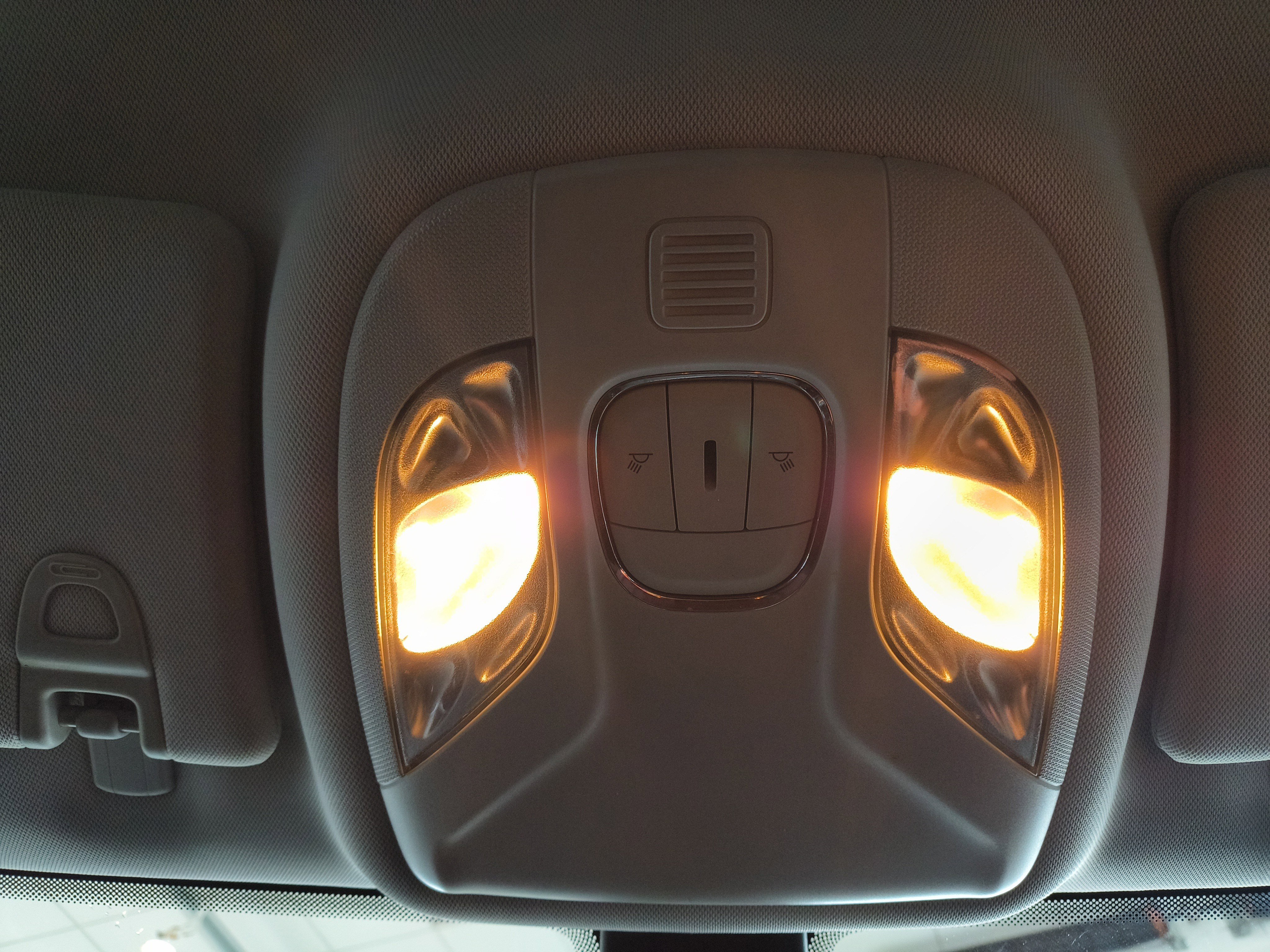 Used 2019 Jeep Compass Limited image 23