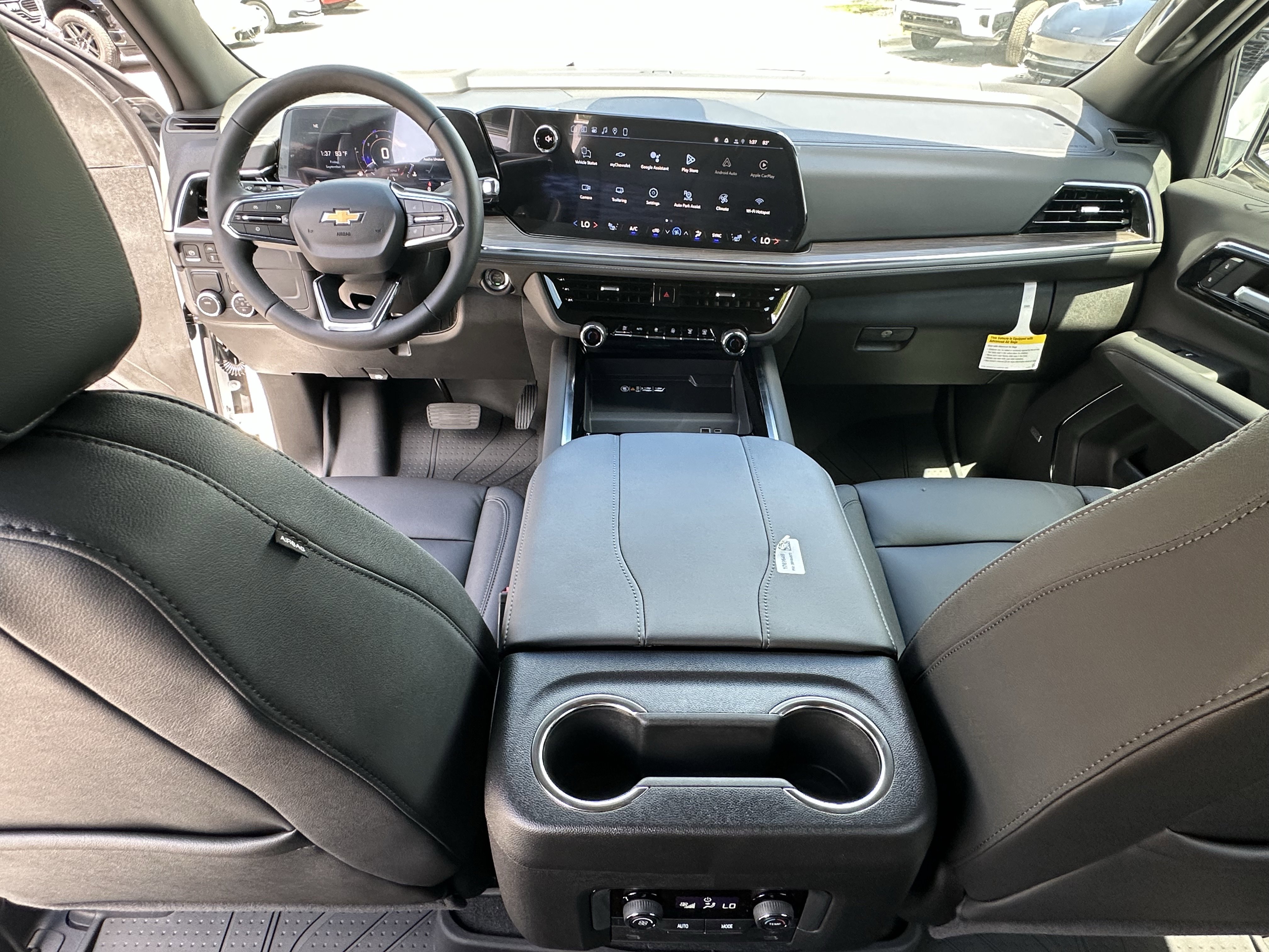 New 2026 Chevrolet Suburban LT w/ Comfort Package image 34