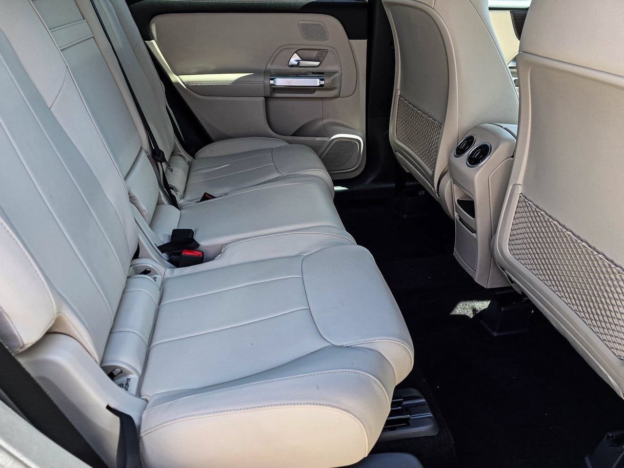New 2026 Mercedes-Benz GLB 250 4MATIC image 34