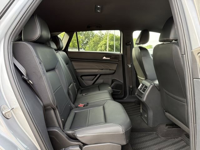 Used 2023 Volkswagen Atlas Cross Sport SE FWD image 16