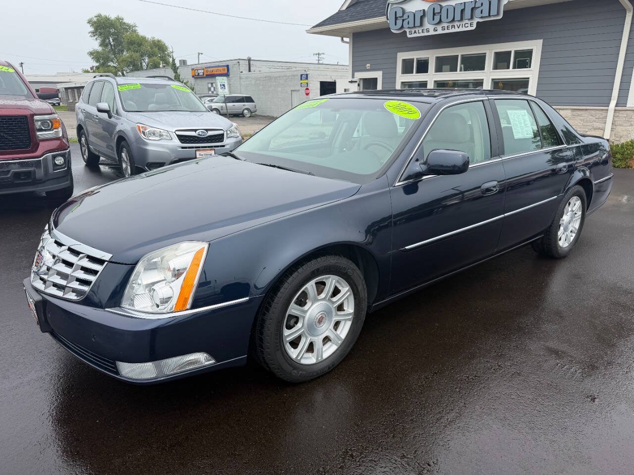 Used 2009 Cadillac DTS w/ Trunk Convenience Package FWD video 1