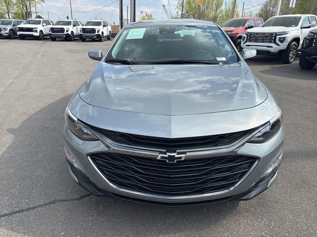 Used 2024 Chevrolet Malibu LT w/ Sport Edition image 8