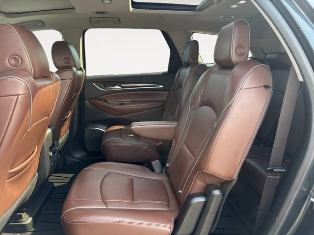 Used 2018 Buick Enclave Avenir AWD/4WD image 13