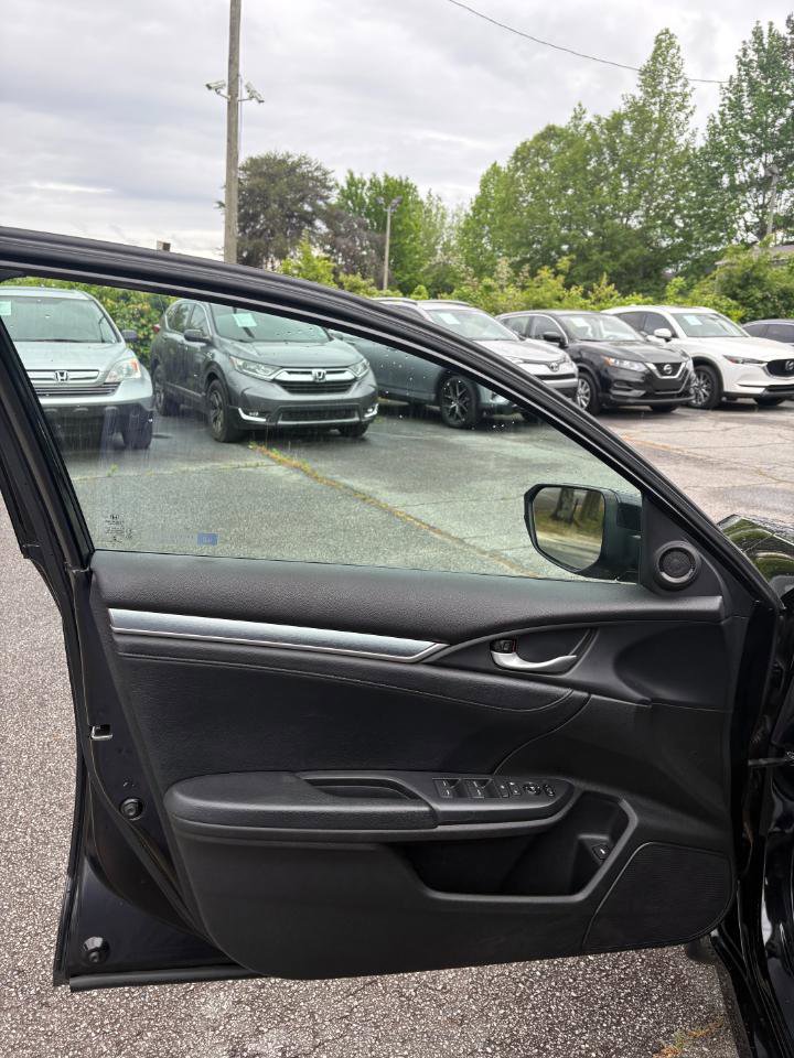 Used 2017 Honda Civic EX-L image 7