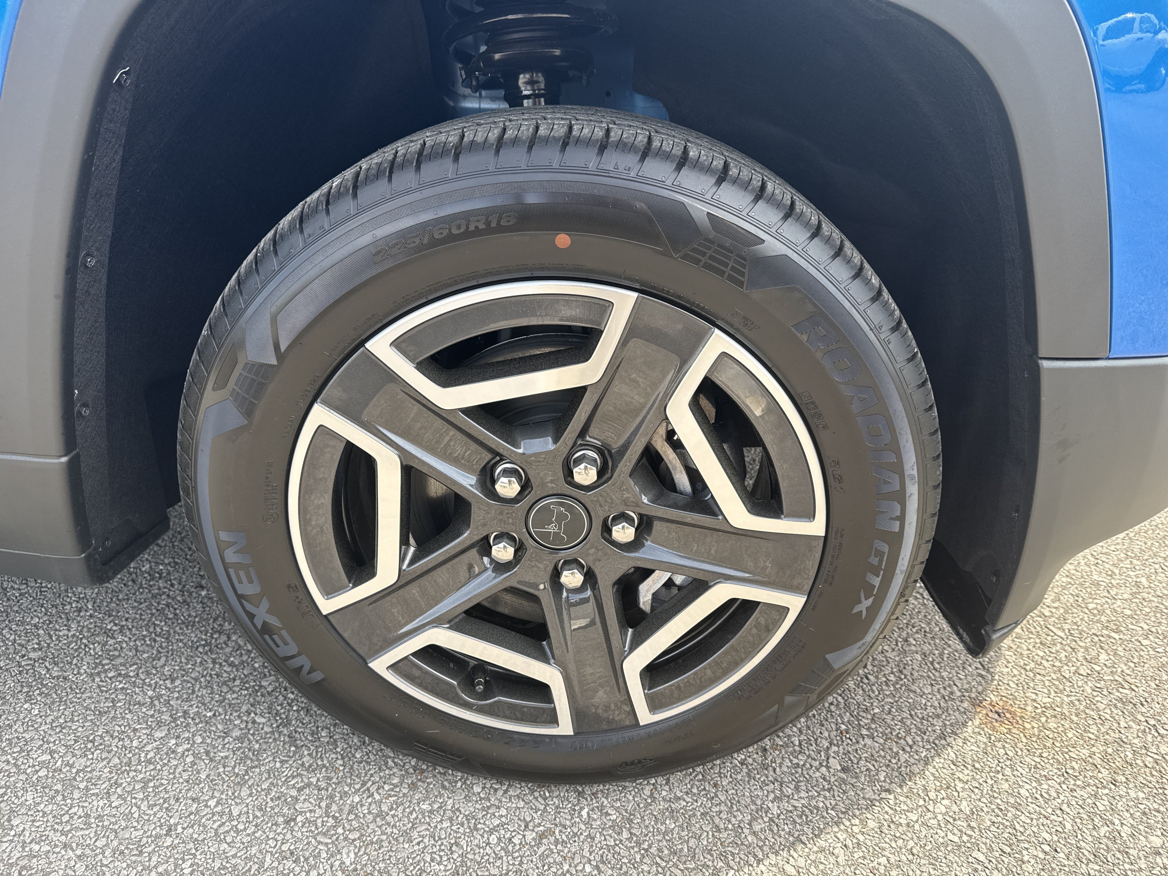 New 2026 Jeep Cherokee Limited AWD/4WD image 13