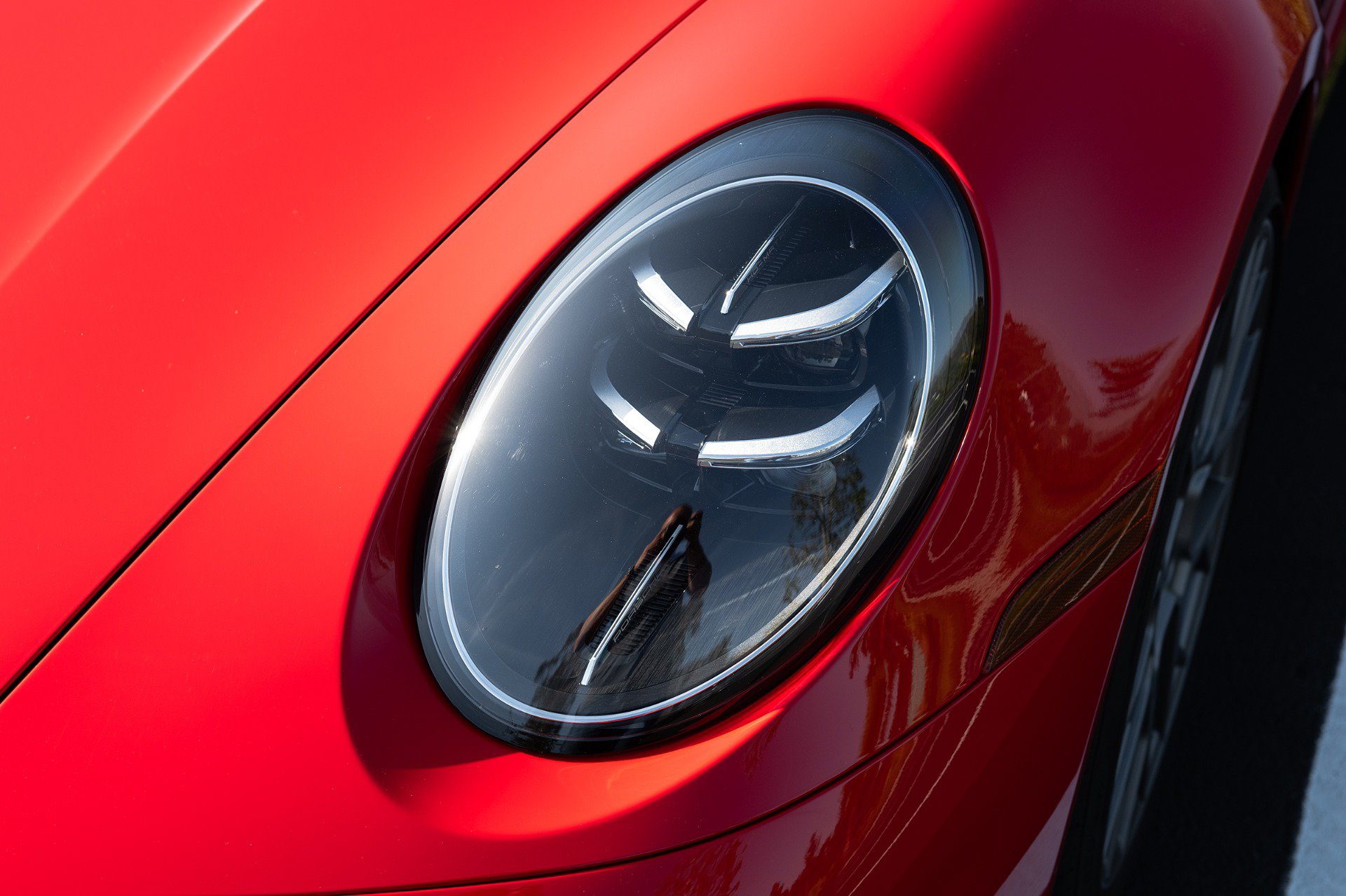 Used 2025 Porsche 911 Carrera RWD image 17