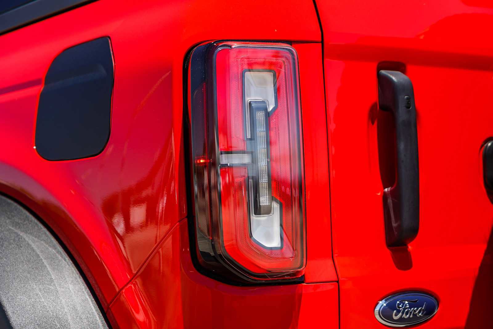 Used 2022 Ford Bronco Wildtrak image 9