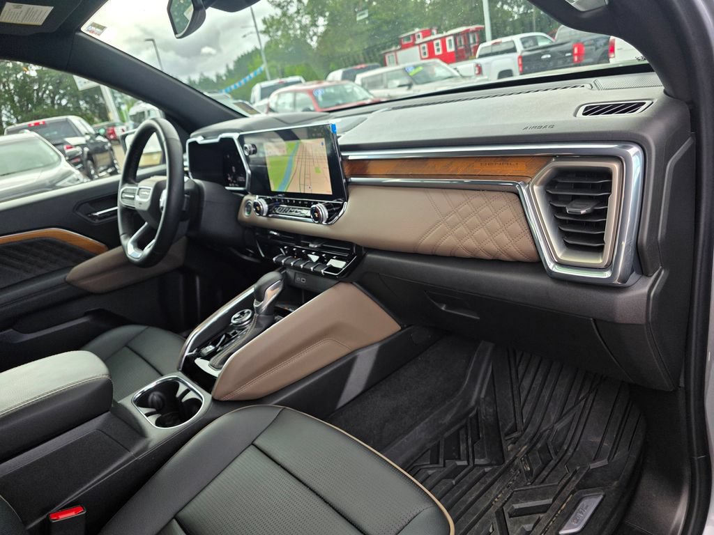 Used 2024 GMC Canyon Denali AWD/4WD image 26