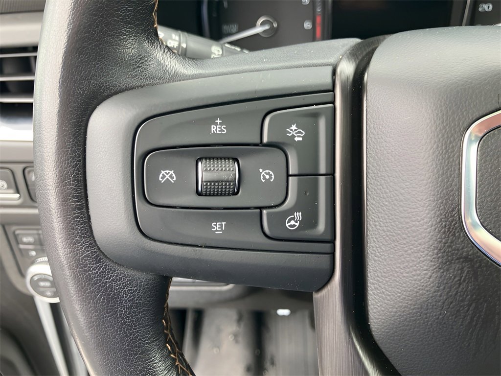 Used 2021 GMC Yukon XL AT4 w/ AT4 Premium Plus Package image 17