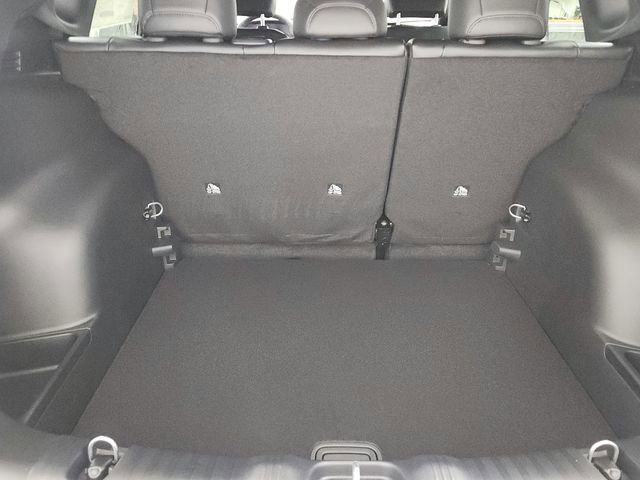 New 2026 Jeep Compass Latitude image 38