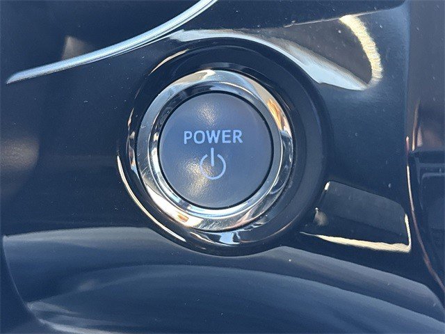 Used 2022 Toyota Prius LE image 20