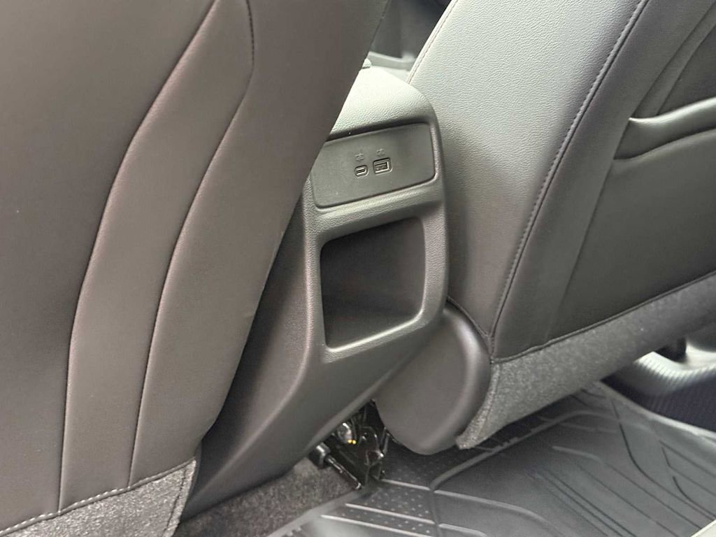New 2026 Chevrolet Trax RS w/ Sunroof Package image 20