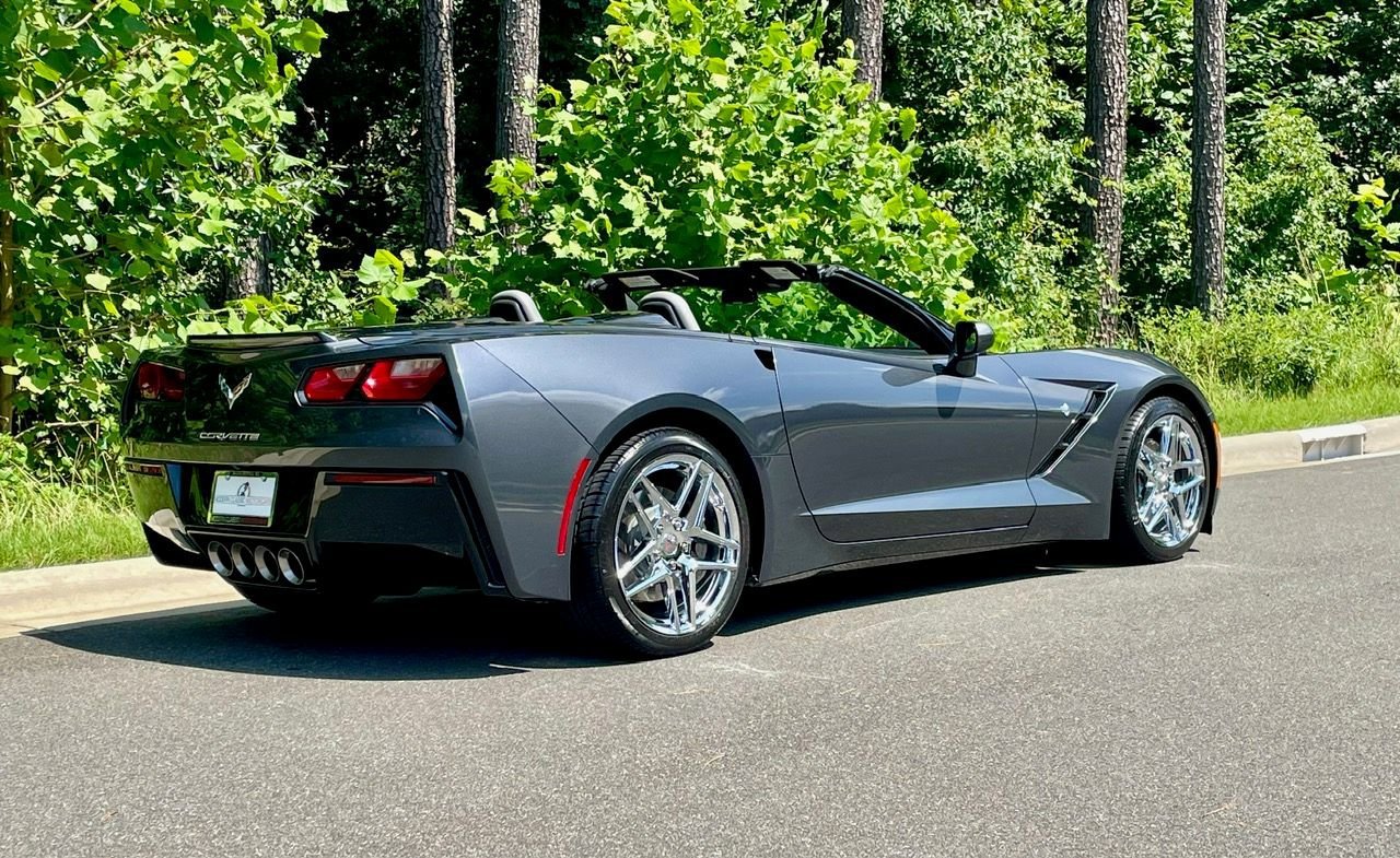 Used 2014 Chevrolet Corvette Stingray Convertible w/ 2LT Preferred Equipment Group image 13