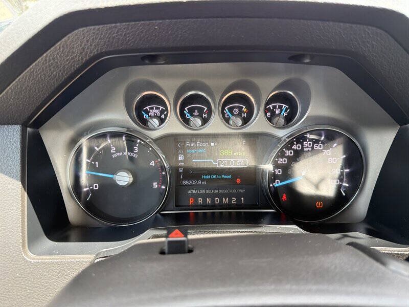 Used 2011 Ford F250 Lariat AWD/4WD image 26