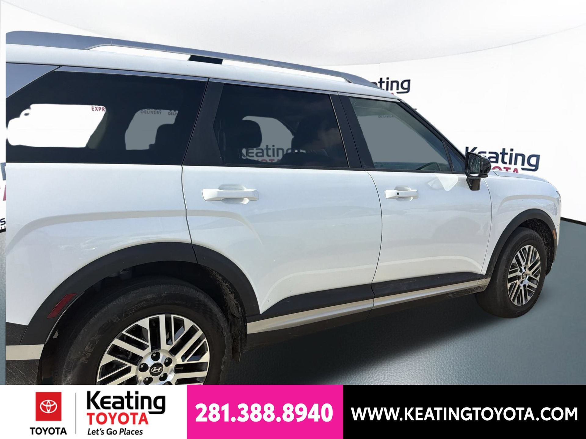 Used 2026 Hyundai Palisade SEL FWD image 2