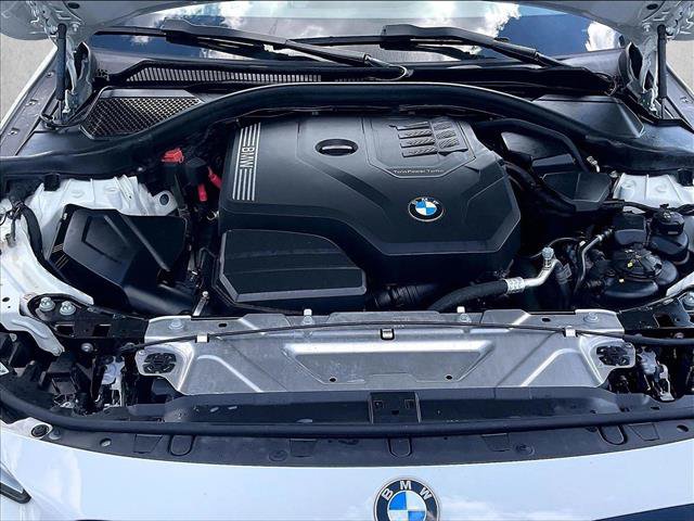 Used 2024 BMW 230i Coupe w/ Convenience Package RWD image 11