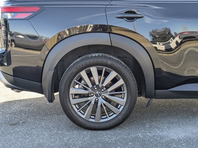 Used 2022 Nissan Pathfinder SL w/ SL Premium Package image 10