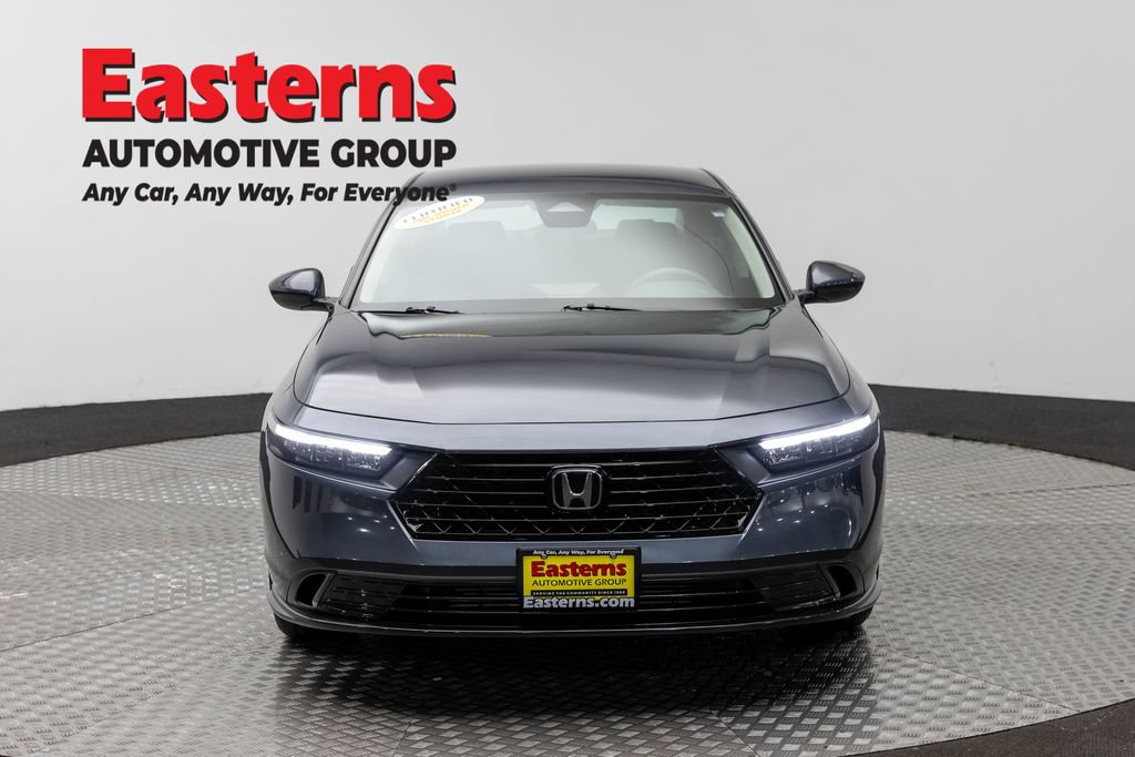 Used 2023 Honda Accord LX image 2