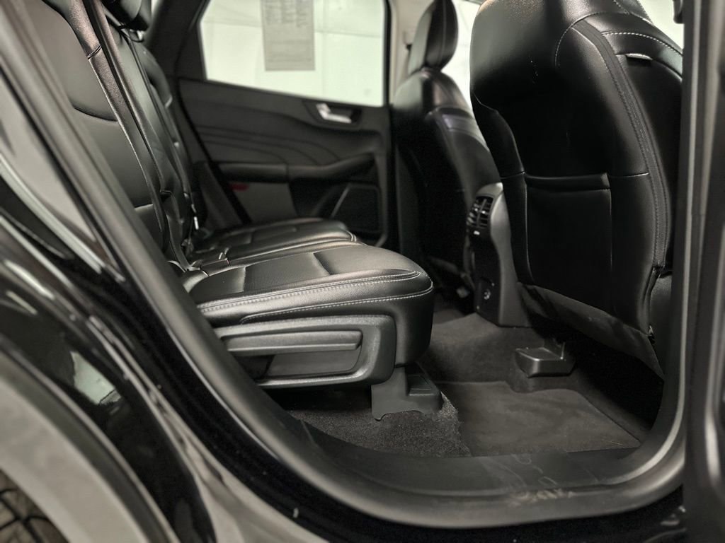 Certified 2022 Ford Escape SEL image 20