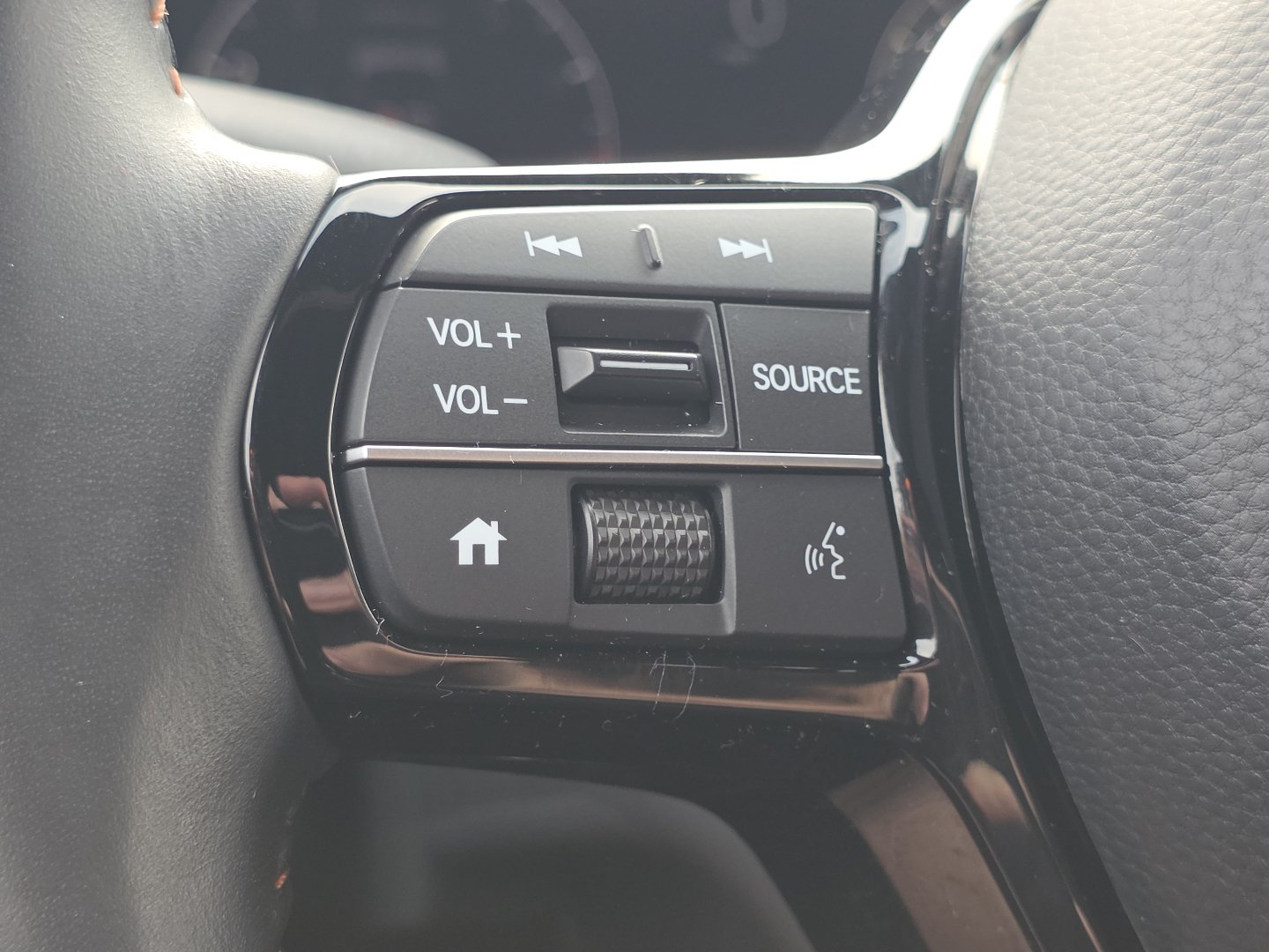 Certified 2024 Honda HR-V Sport image 31