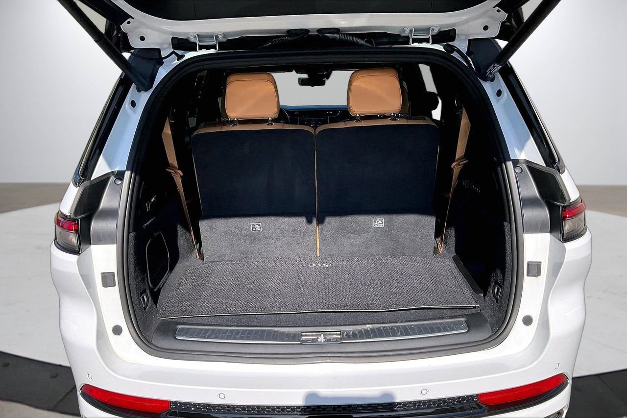 Certified 2025 Jeep Grand Cherokee L Summit image 28
