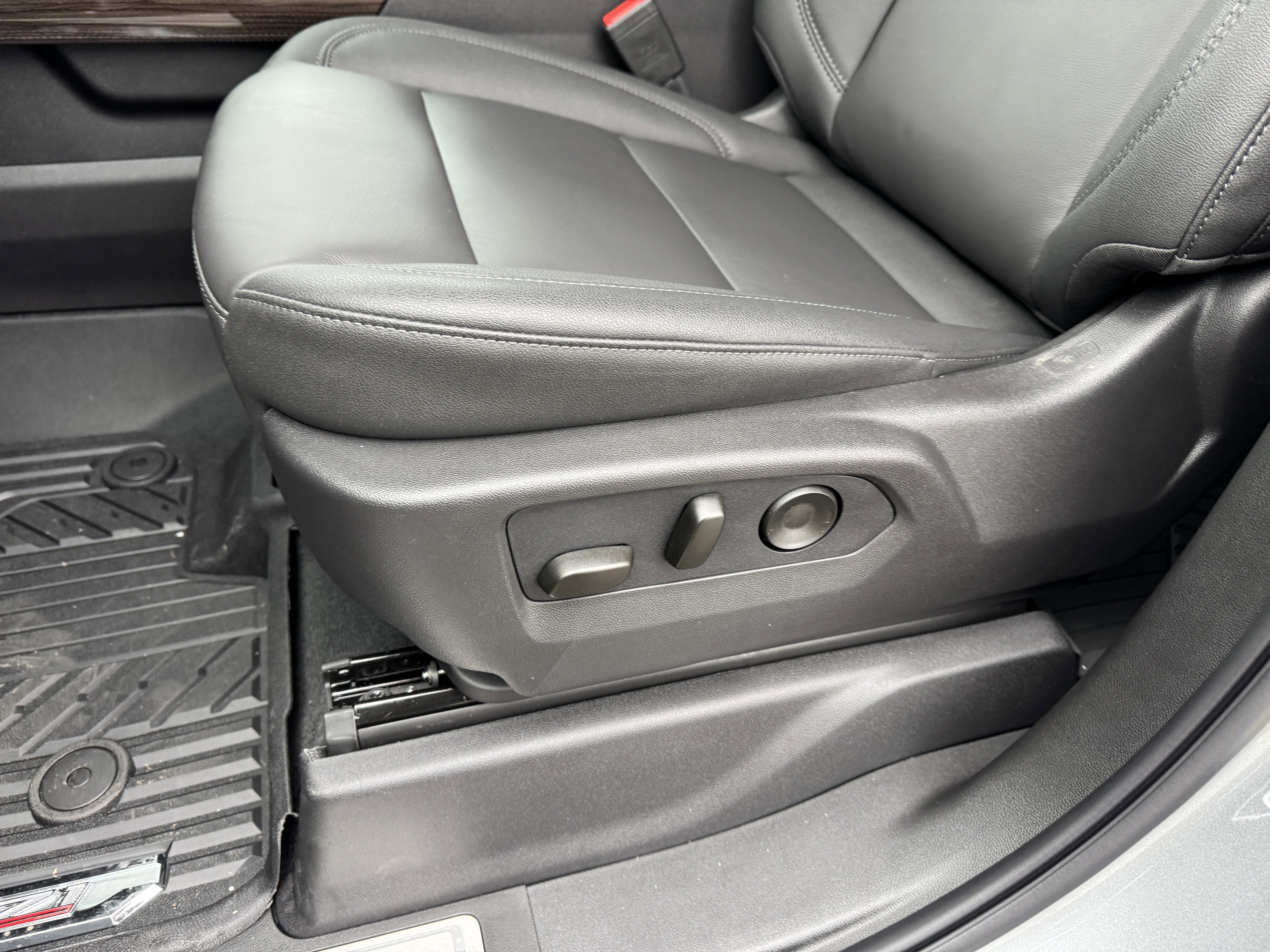 New 2026 Chevrolet Silverado 1500 LT Trail Boss w/ Safety Package image 14