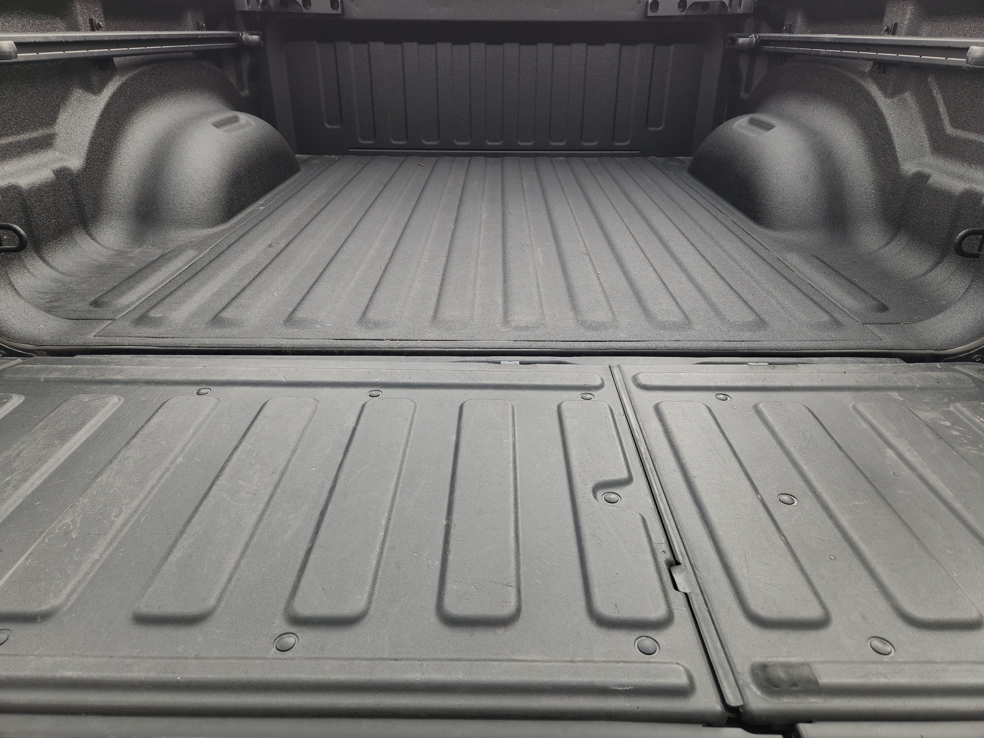 Used 2023 RAM 1500 Laramie AWD/4WD image 35