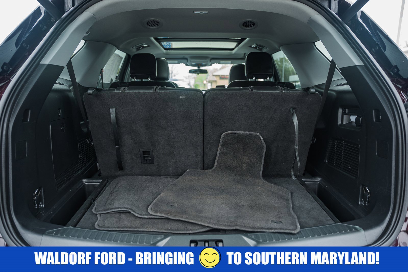 Used 2023 Ford Explorer XLT w/ Equipment Group 202A image 20