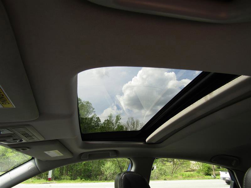 Used 2018 Honda Civic Touring image 28