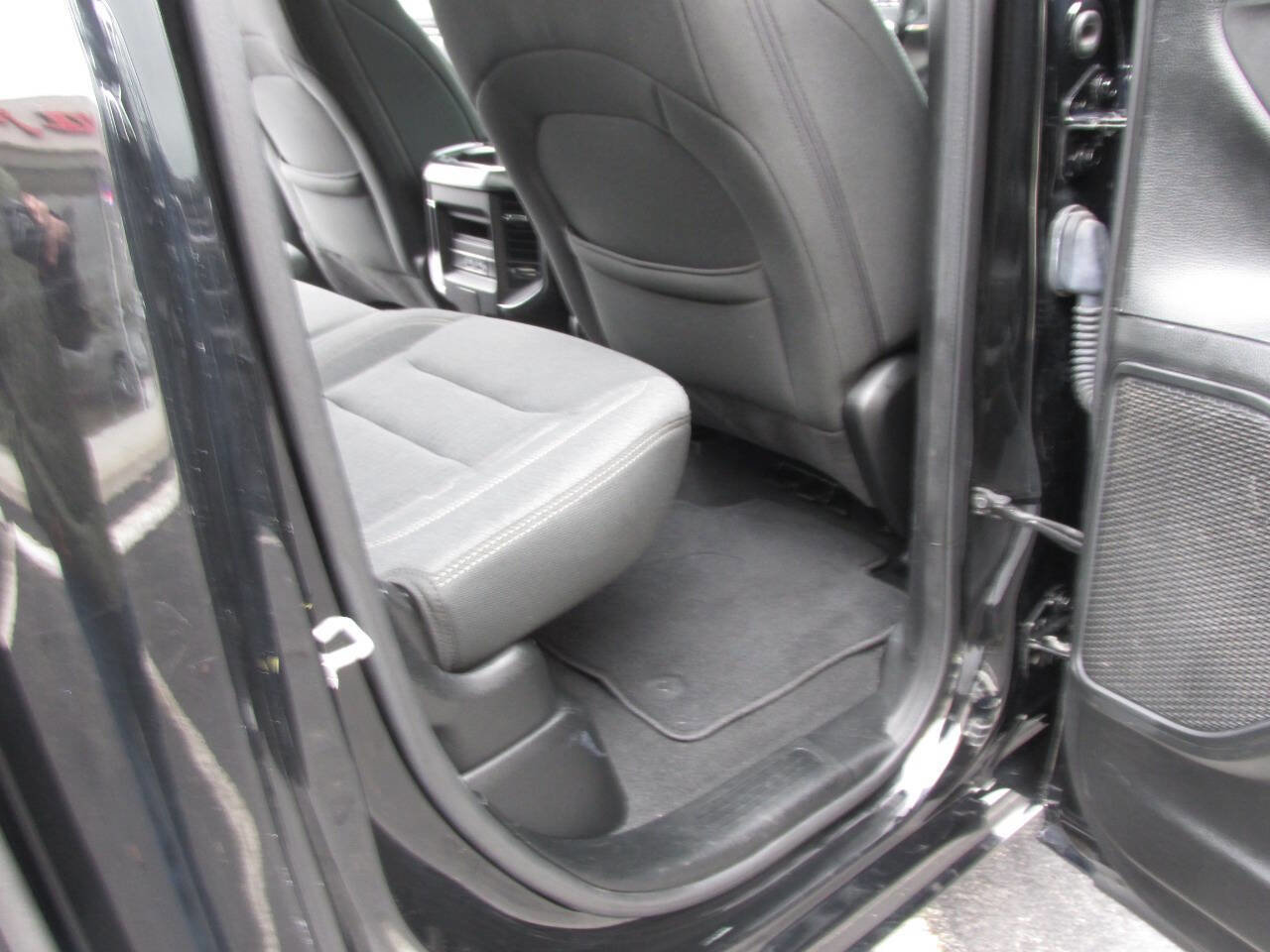 Used 2019 RAM 1500 Big Horn image 19