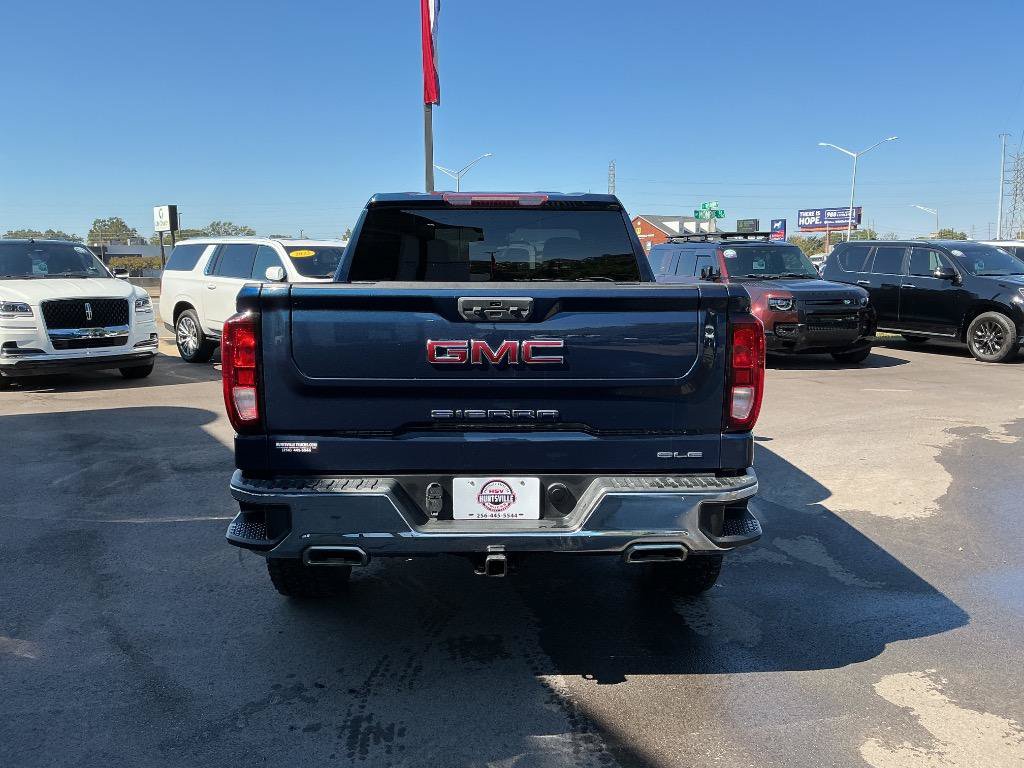 Used 2022 GMC Sierra 1500 SLE w/ X31 Off-Road Package AWD/4WD image 6