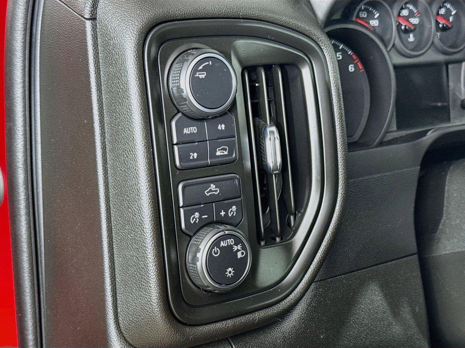 Used 2023 Chevrolet Silverado 1500 Custom w/ Rally Edition AWD/4WD image 15
