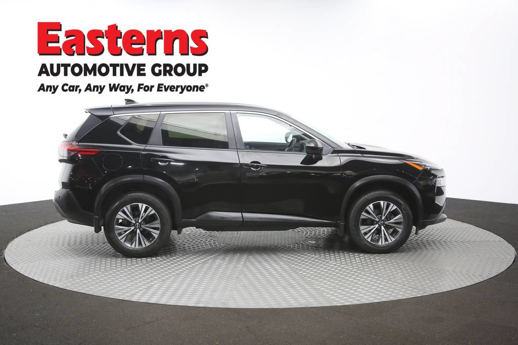 Used 2023 Nissan Rogue SV AWD/4WD image 45