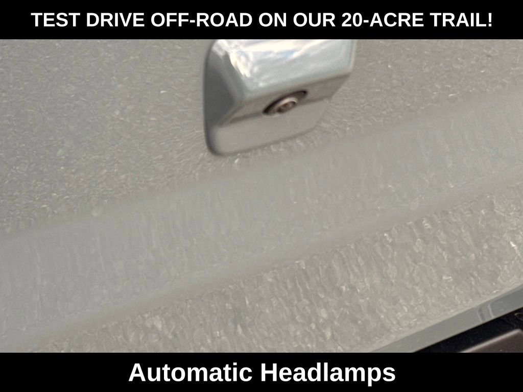 New 2026 Jeep Gladiator Sahara image 21