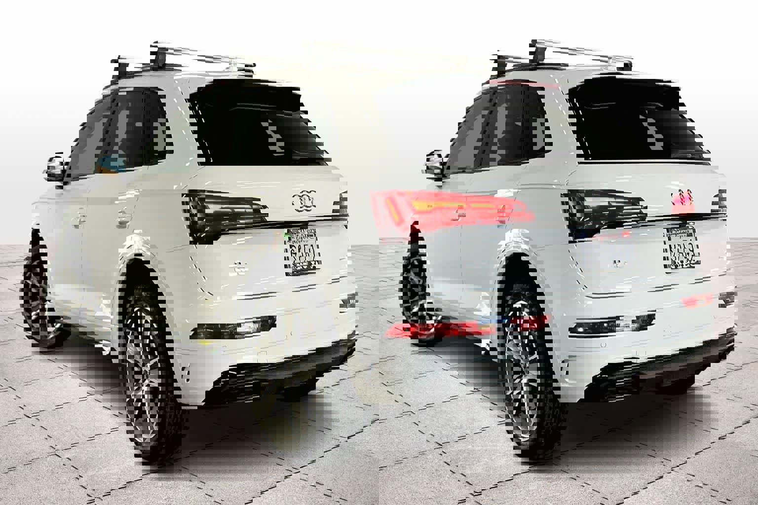 Used 2025 Audi Q5 2.0T Premium w/ Convenience Plus Package image 14