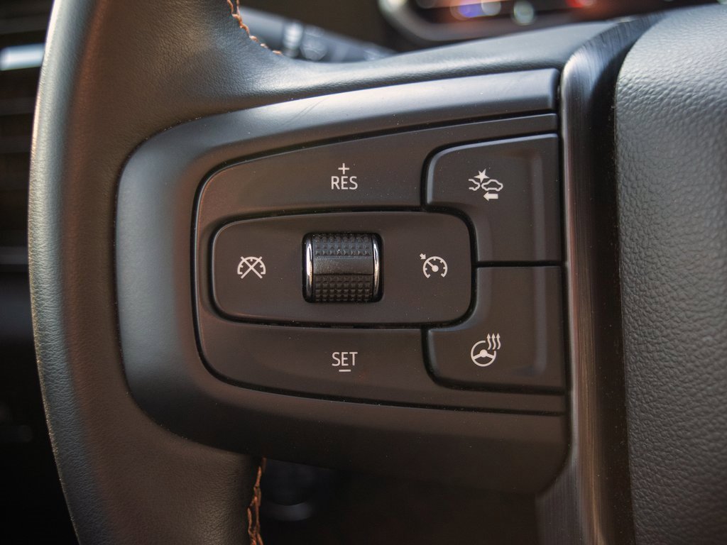 Used 2024 GMC Sierra 2500 AT4 w/ Max Trailering Package image 18