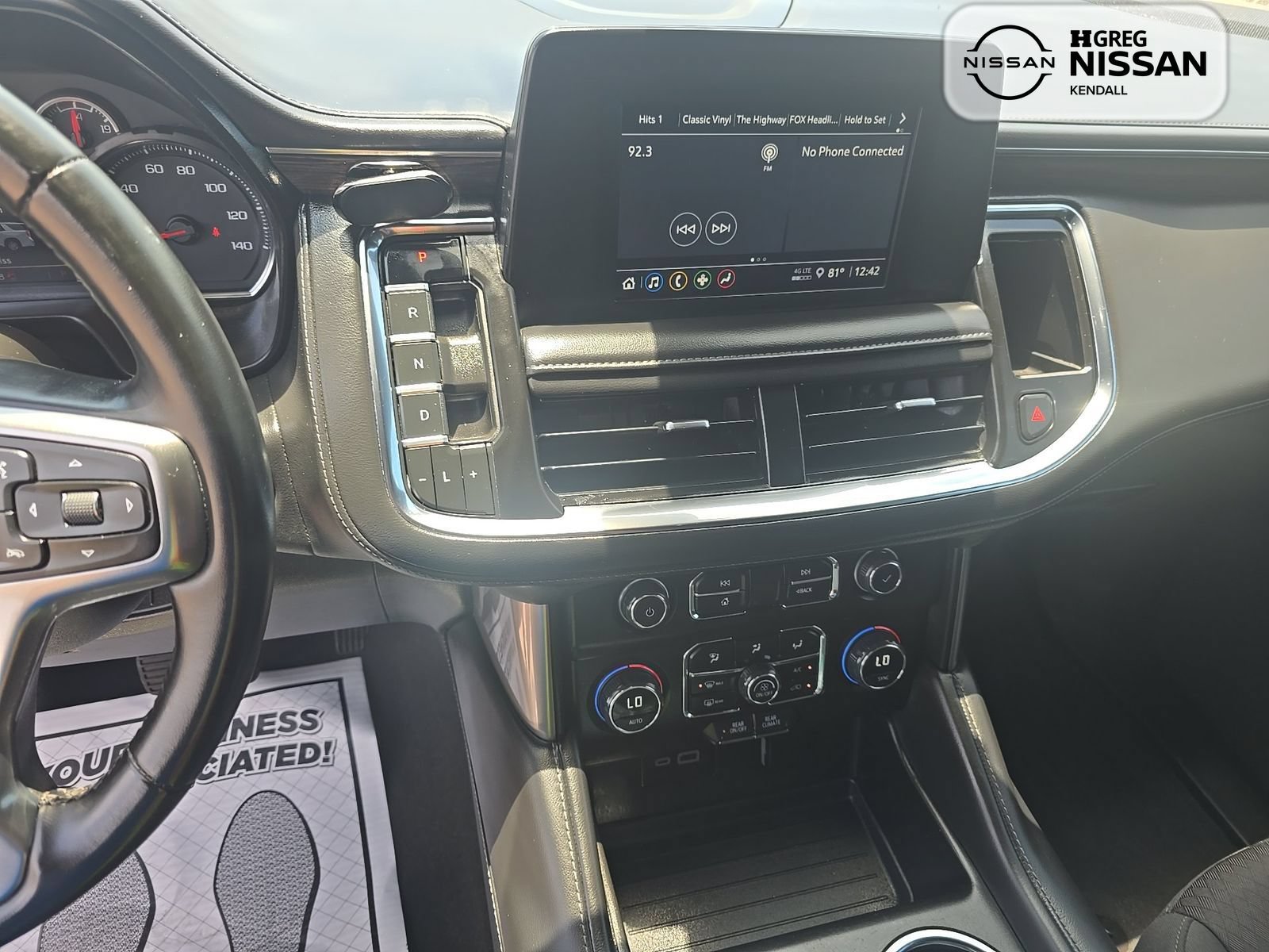 Used 2024 Chevrolet Suburban LS RWD image 9