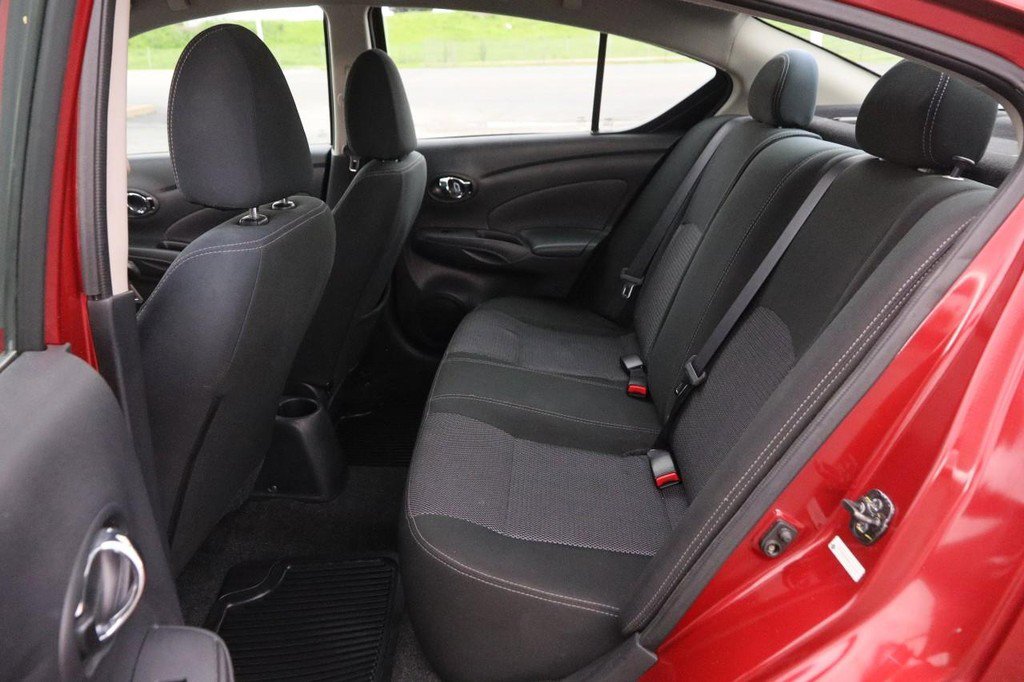 Used 2019 Nissan Versa SV FWD image 9