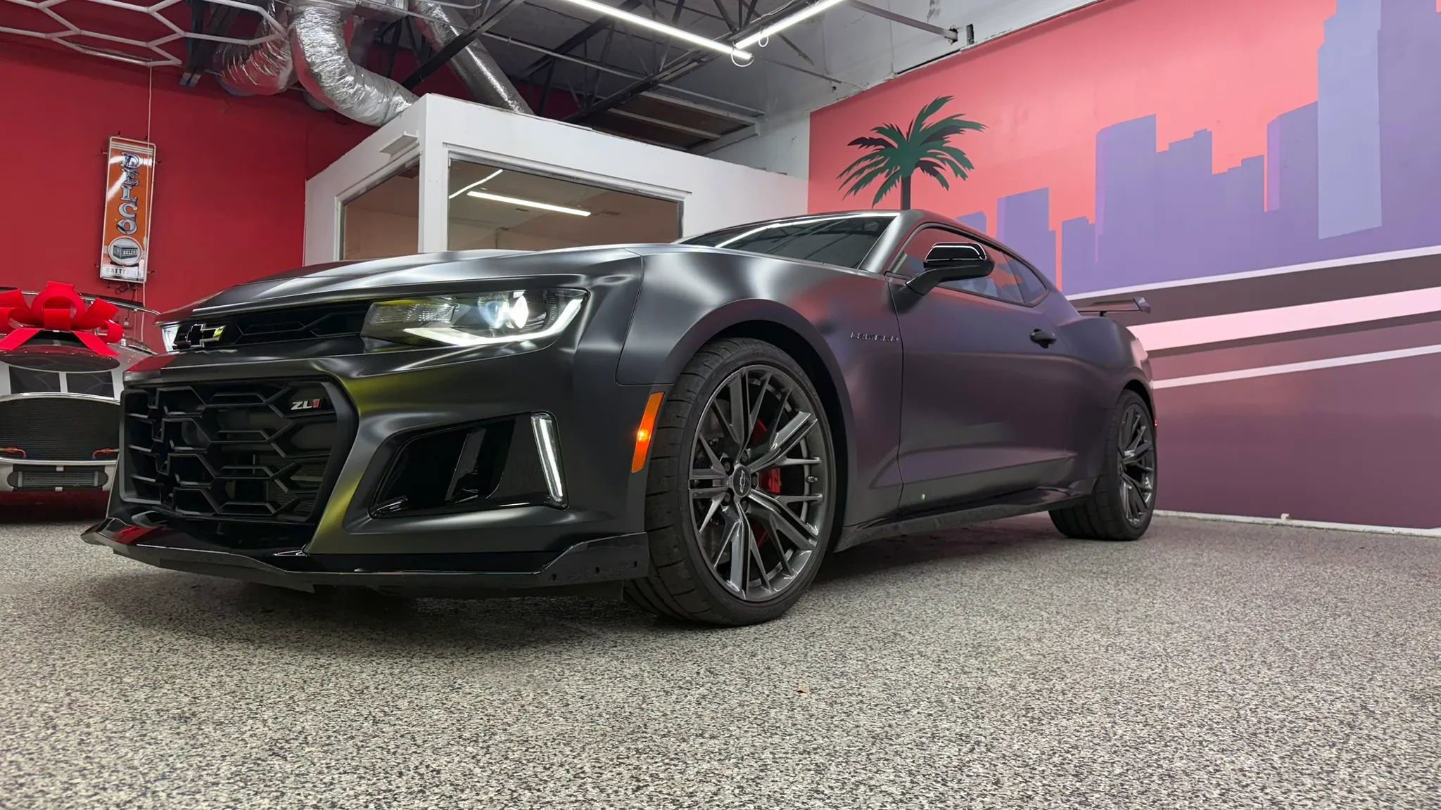 Used 2024 Chevrolet Camaro ZL1 RWD image 5