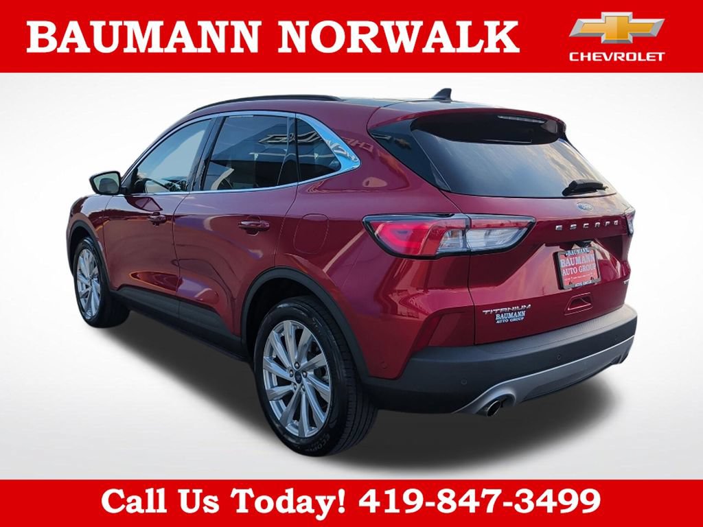 Used 2021 Ford Escape Titanium w/ Titanium Elite Package AWD/4WD image 5